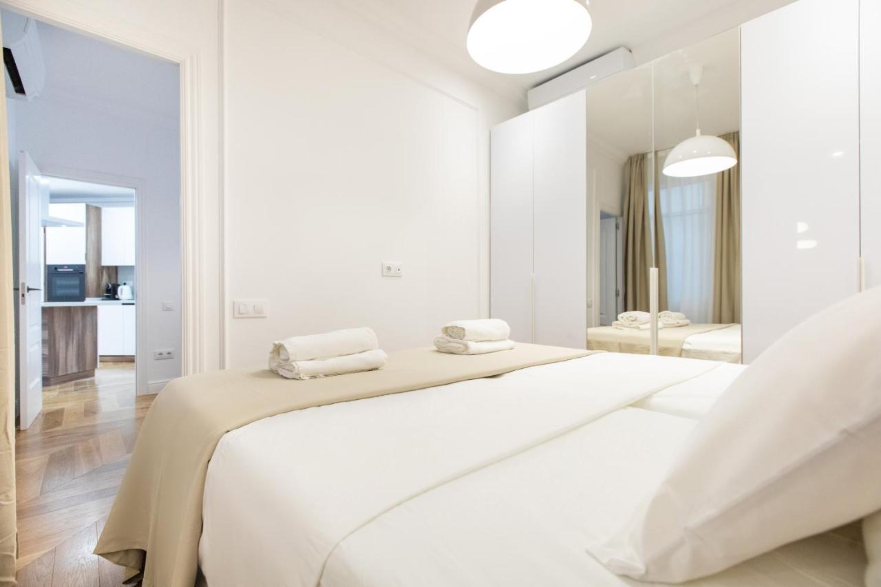 Majestic 4Br/4Bath Apartment In Sagrada Familia Area Barcelona Exteriér fotografie